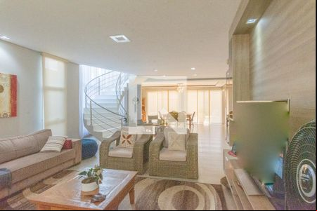 Sala de casa para alugar com 3 quartos, 405m² em Swiss Park, Campinas