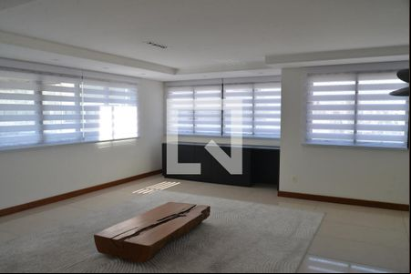 Sala de apartamento para alugar com 2 quartos, 280m² em Vila Assunção, Santo André