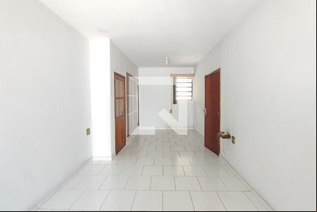 Sala de casa para alugar com 4 quartos, 300m² em Cambuí, Campinas