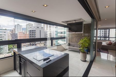 Varanda da Sala de apartamento para alugar com 4 quartos, 256m² em Lourdes, Belo Horizonte