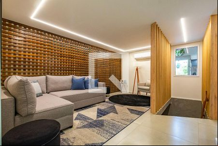 Casa 1 - Sala de casa à venda com 4 quartos, 284m² em Pinheiros, São Paulo