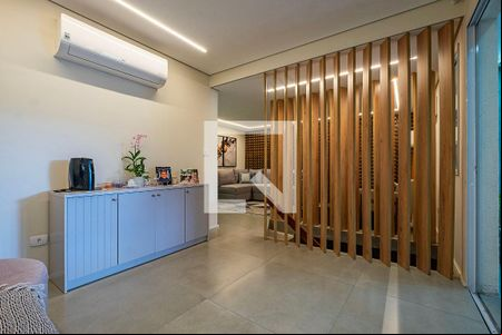 Casa 1 - Sala de casa à venda com 4 quartos, 284m² em Pinheiros, São Paulo