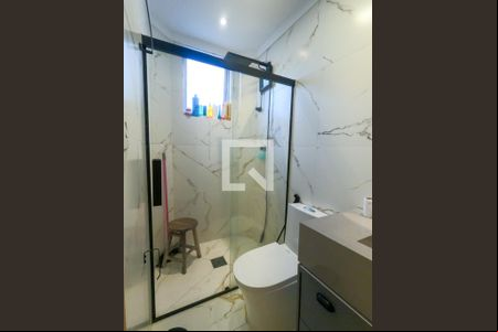 banheiro suite de apartamento à venda com 2 quartos, 81m² em Chácaras, Betim