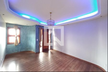 Sala de casa para alugar com 3 quartos, 250m² em Vila Rica, Campinas