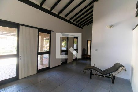 Sala de casa para alugar com 3 quartos, 145m² em Matapaca, Niterói