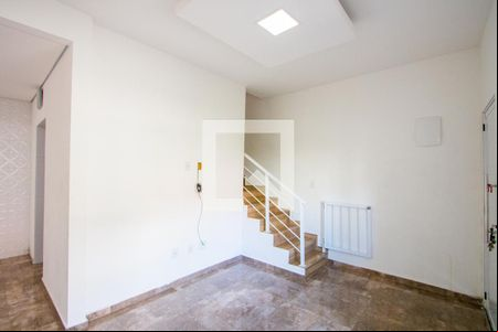 Sala de casa à venda com 3 quartos, 135m² em Jardim do Mirante, Santo André