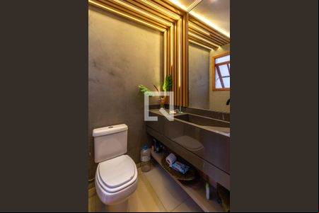 Lavabo de casa para alugar com 3 quartos, 300m² em Partenon, Porto Alegre