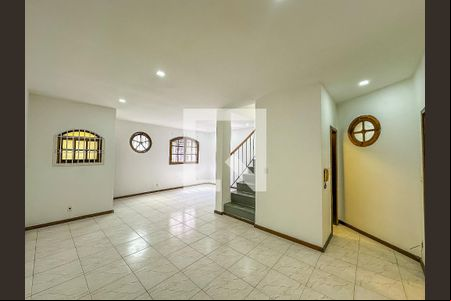 Sala de casa de condomínio para alugar com 3 quartos, 213m² em Botafogo, Rio de Janeiro