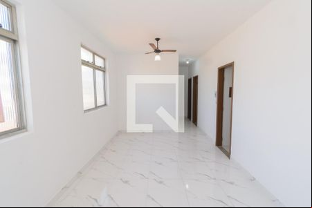 Sala de apartamento para alugar com 3 quartos, 75m² em Eldorado, Contagem
