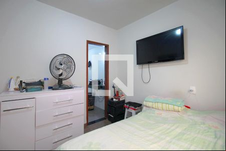 Suite de apartamento à venda com 2 quartos, 55m² em Floresta, Belo Horizonte