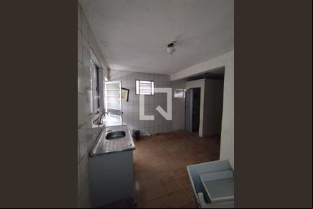 Sala/Cozinha de casa para alugar com 1 quarto, 27m² em Jardim Maria Estela, São Paulo