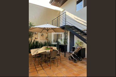 Casa para alugar com 4 quartos, 300m² em Brooklin, São Paulo