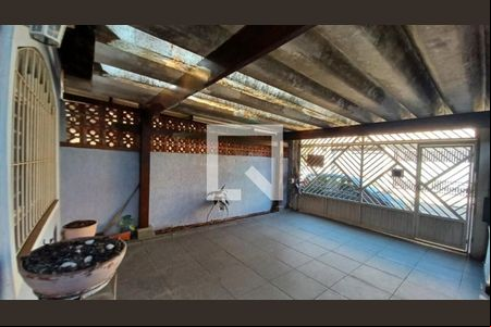 Casa à venda com 2 quartos, 108m² em Vila Morse, São Paulo