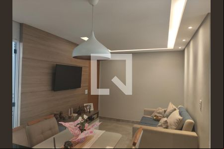 Sala de apartamento para alugar com 2 quartos, 45m² em Chacaras Reunidas Santa Terezinha, Contagem