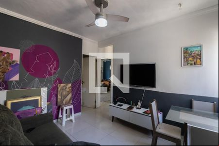 Sala de apartamento à venda com 2 quartos, 50m² em Jardim Vila Galvao, Guarulhos