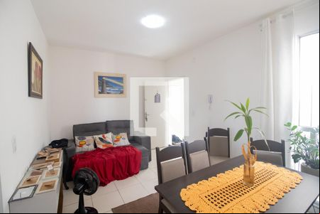 Sala de apartamento à venda com 2 quartos, 45m² em Betim Industrial, Betim