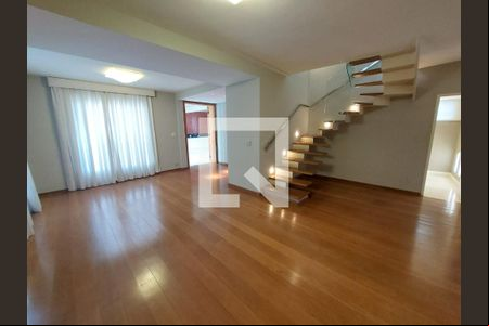 sala 1 de casa para alugar com 4 quartos, 350m² em São Bento, Belo Horizonte