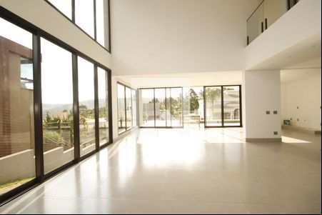 Sala de casa de condomínio à venda com 4 quartos, 370m² em Alphaville Nova Lima, Nova Lima