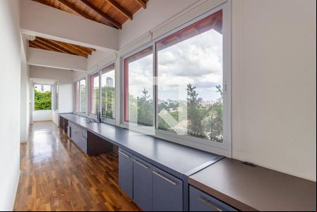Corredor/Escritório de casa à venda com 3 quartos, 492m² em Sumarezinho, São Paulo