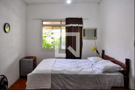 Quarto 1 de casa à venda com 4 quartos, 90m² em Vila Nova, Porto Alegre