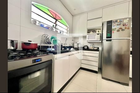 Cozinha de casa para alugar com 3 quartos, 200m² em Vila Cloris, Belo Horizonte