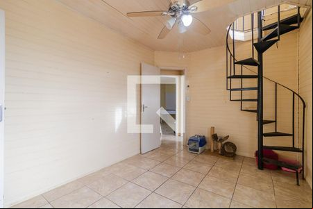 Sala de casa à venda com 6 quartos, 249m² em Vila Nova, Porto Alegre