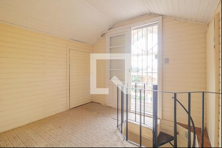 Sala 2 de casa à venda com 6 quartos, 249m² em Vila Nova, Porto Alegre