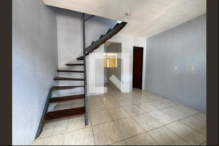Sala de casa para alugar com 2 quartos, 66m² em São Miguel, São Leopoldo