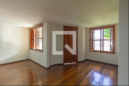 Sala de casa à venda com 4 quartos, 230m² em Harmonia, Canoas