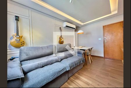 Sala de apartamento à venda com 2 quartos, 60m² em Paquetá, Belo Horizonte