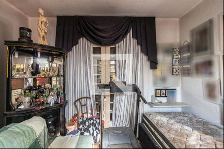 Sala de casa à venda com 4 quartos, 217m² em Petrópolis, Porto Alegre