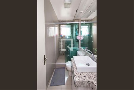 Banheiro de apartamento à venda com 2 quartos, 60m² em Jardim America, São Leopoldo