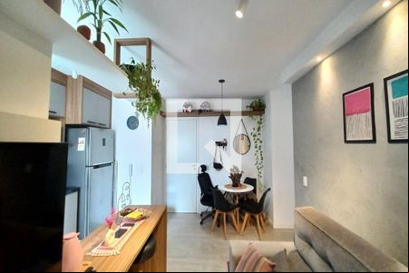 Sala de apartamento à venda com 2 quartos, 49m² em Jardim Ipaussurama, Campinas