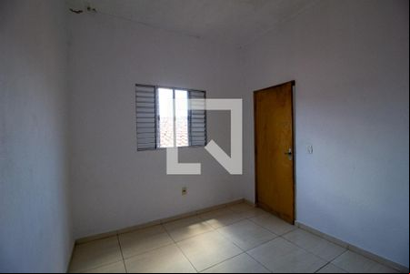Quarto de casa para alugar com 1 quarto, 32m² em Jardim Simus, Sorocaba