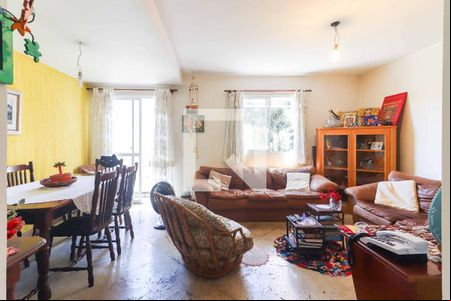 Sala de casa de condomínio para alugar com 4 quartos, 185m² em Vila Sao Silvestre (zona Oeste), São Paulo