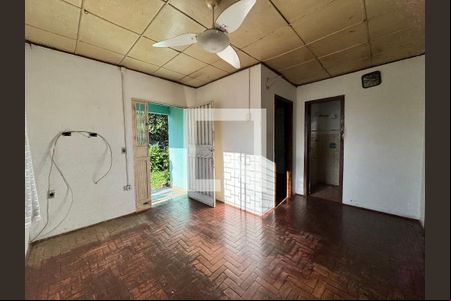Sala de casa à venda com 2 quartos, 423m² em Fião, São Leopoldo