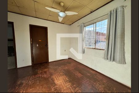 Sala de casa à venda com 2 quartos, 423m² em Fião, São Leopoldo
