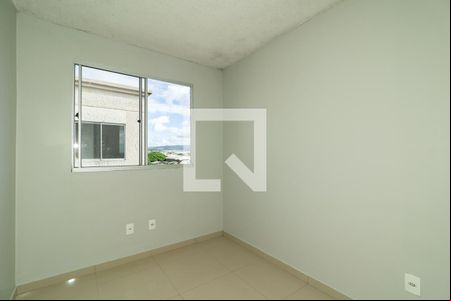 Quarto de apartamento à venda com 2 quartos, 42m² em Sarandi, Porto Alegre