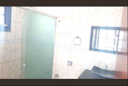 Casa à venda com 2 quartos, 150m² em Vila Camilópolis, Santo André