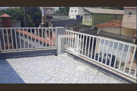 Casa à venda com 2 quartos, 150m² em Vila Camilópolis, Santo André