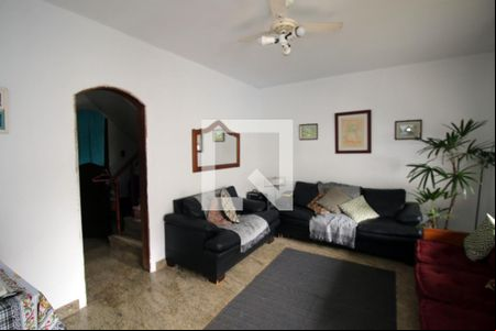 Sala de casa para alugar com 3 quartos, 360m² em Taquara, Rio de Janeiro