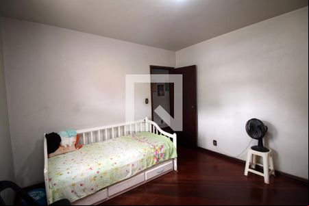 Quarto 1 de casa para alugar com 3 quartos, 360m² em Taquara, Rio de Janeiro