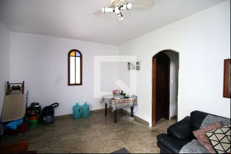 Sala de casa para alugar com 3 quartos, 360m² em Taquara, Rio de Janeiro