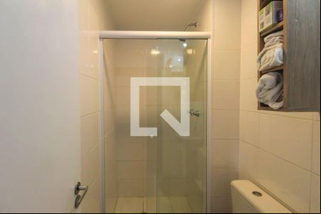 Banheiro de kitnet/studio para alugar com 1 quarto, 45m² em Jardim Ibitirama, São Paulo