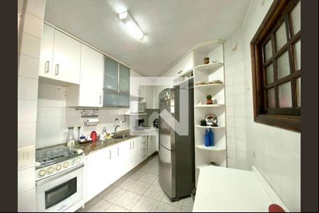 Foto 01 de apartamento à venda com 2 quartos, 52m² em Jardim Maria Rosa, Taboão da Serra
