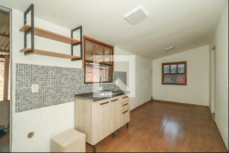 Sala / Cozinha de casa para alugar com 2 quartos, 300m² em Sarandi, Porto Alegre