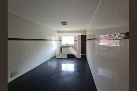Casa à venda com 3 quartos, 140m² em Vila Euthalia, São Paulo