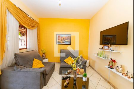 Sala de casa à venda com 3 quartos, 411m² em Betânia, Belo Horizonte