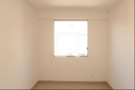 Suite de casa para alugar com 2 quartos, 135m² em Vila Cloris, Belo Horizonte