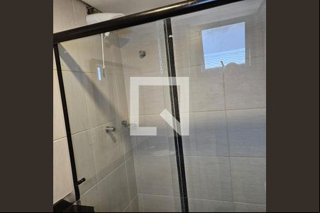 Banheiro 1 de apartamento para alugar com 2 quartos, 76m² em Armação, Salvador